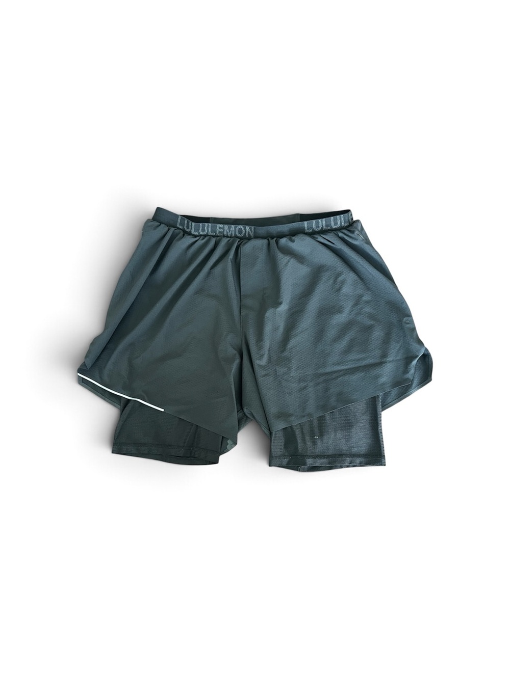 lululemon athletica Men’s Black Layered 2-in-1 Running Shorts
